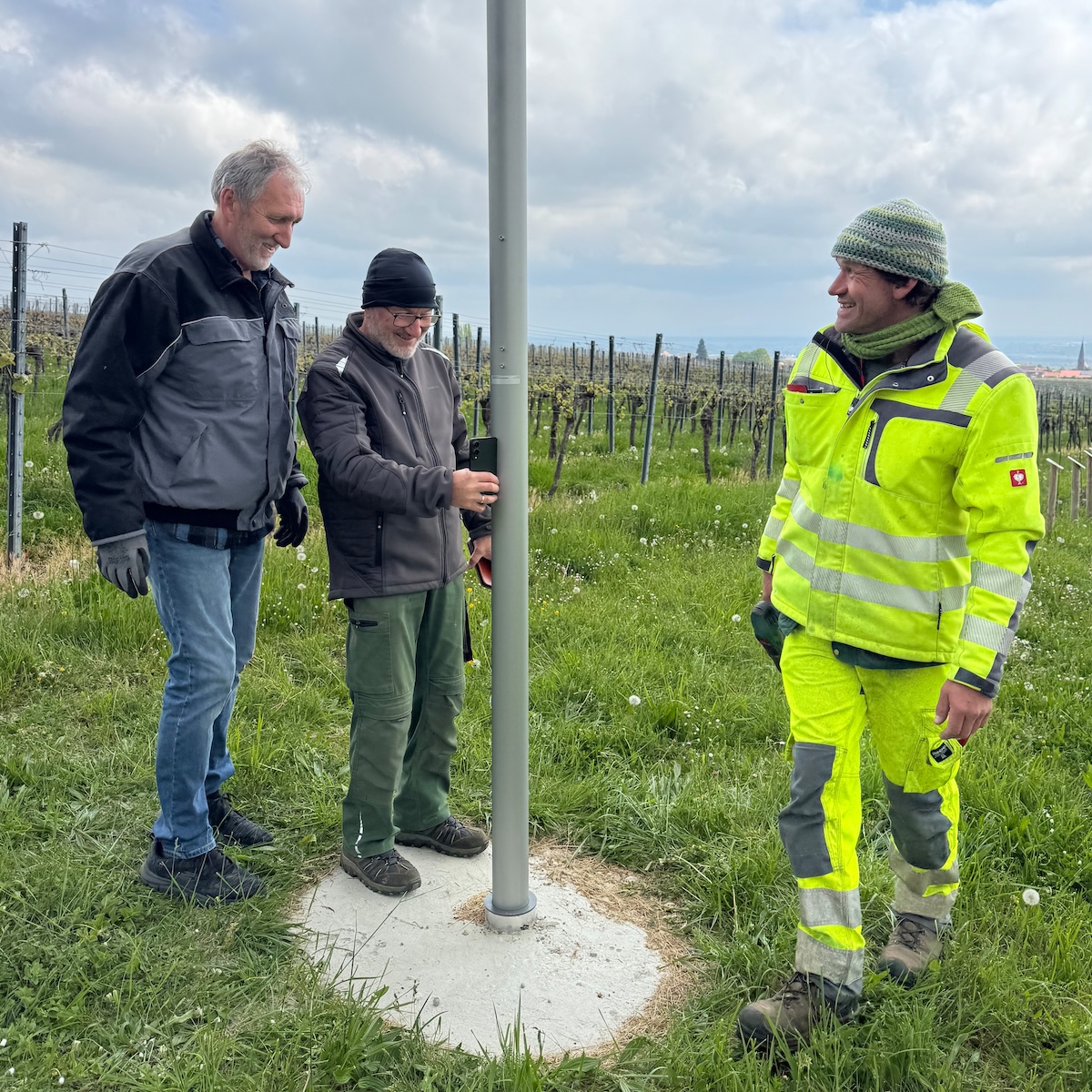 Fahnenmast Errichtung